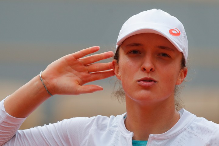 Mladá Poľka Swiateková expresne do finále, Argentínčanke Podoroskovej povolila 3 gemy